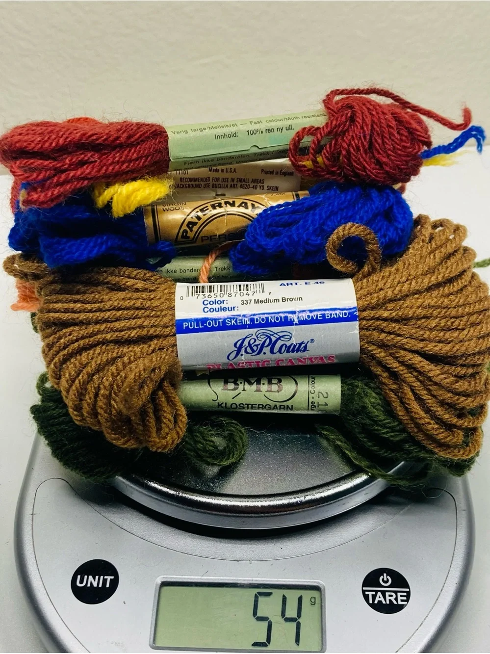 54 g Vintage Fancy Rug Yarns